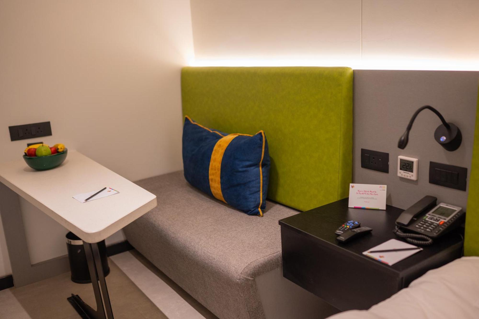 Zibe Luxe Kakinada By Grt Hotels Buitenkant foto