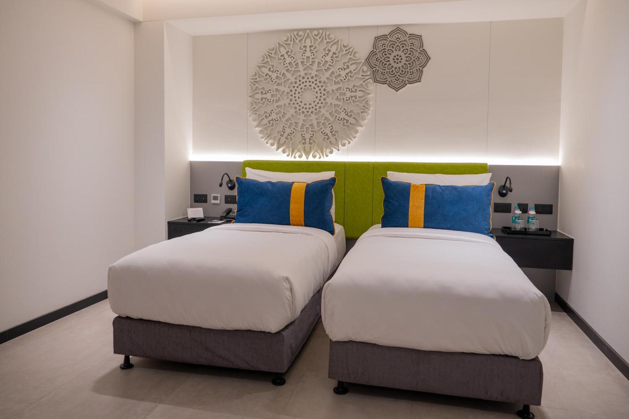 Zibe Luxe Kakinada By Grt Hotels Buitenkant foto