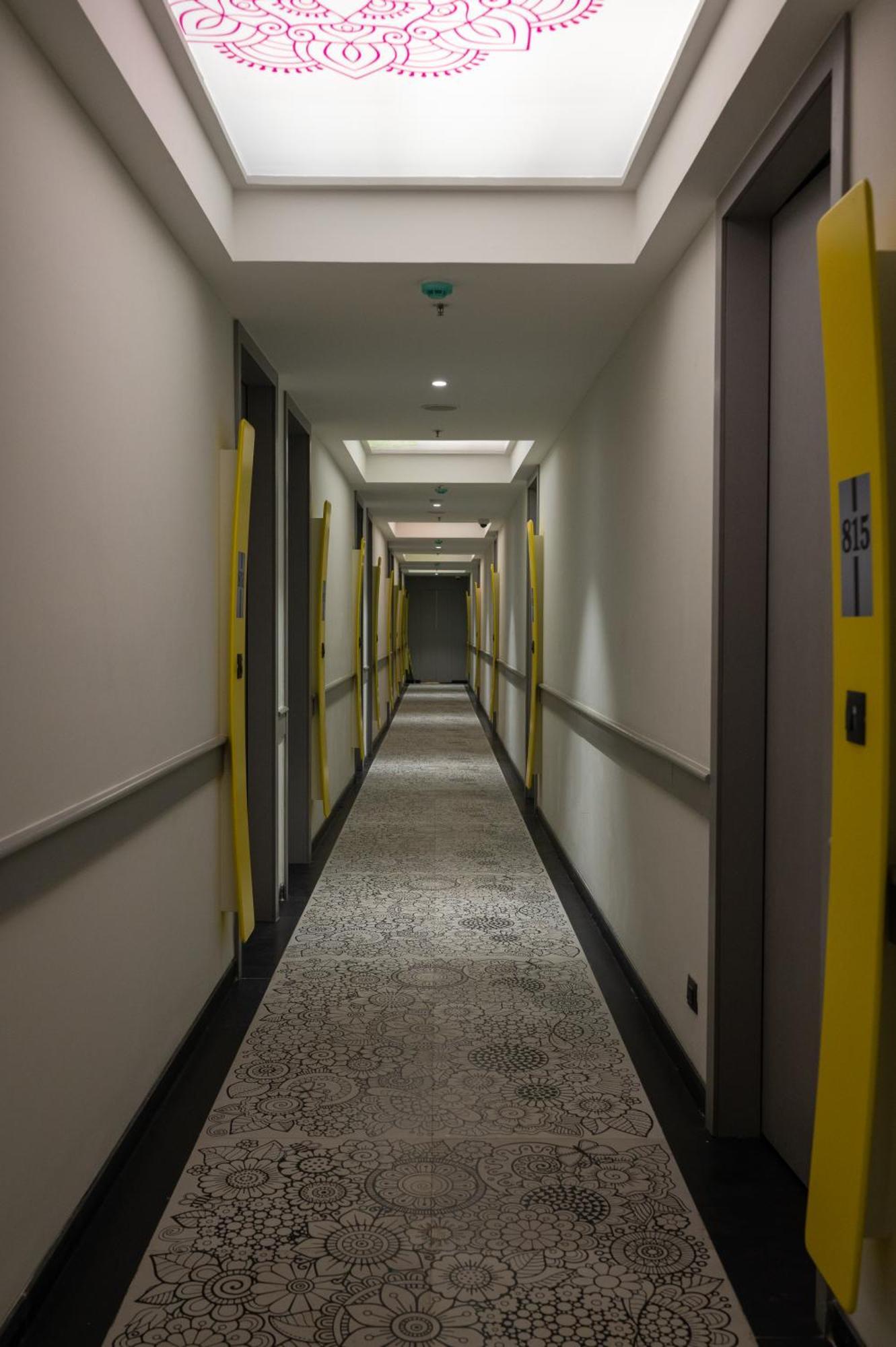 Zibe Luxe Kakinada By Grt Hotels Buitenkant foto